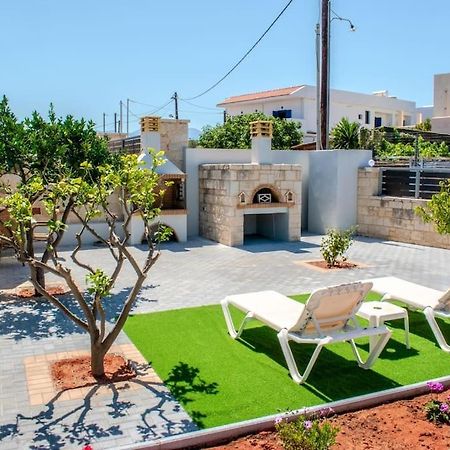 Md Residence Near The Beach W Bbq And Private Parking Hersonissos  Exterior foto
