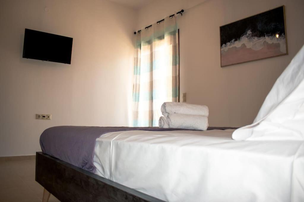 Md Residence Near The Beach W Bbq And Private Parking Hersonissos  Exterior foto