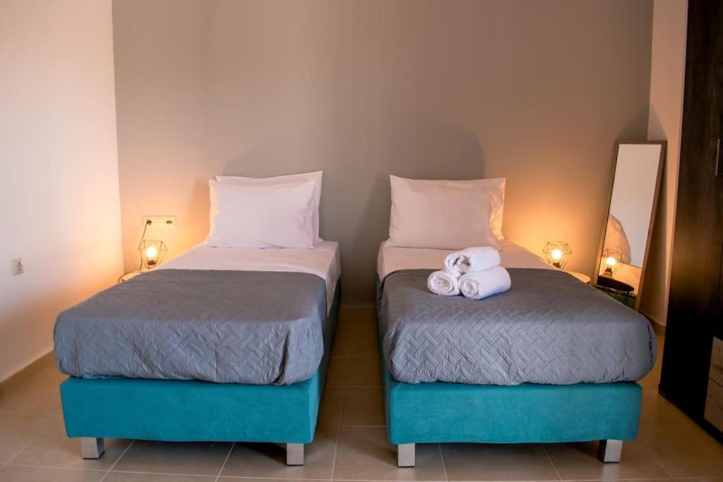 Md Residence Near The Beach W Bbq And Private Parking Hersonissos  Exterior foto